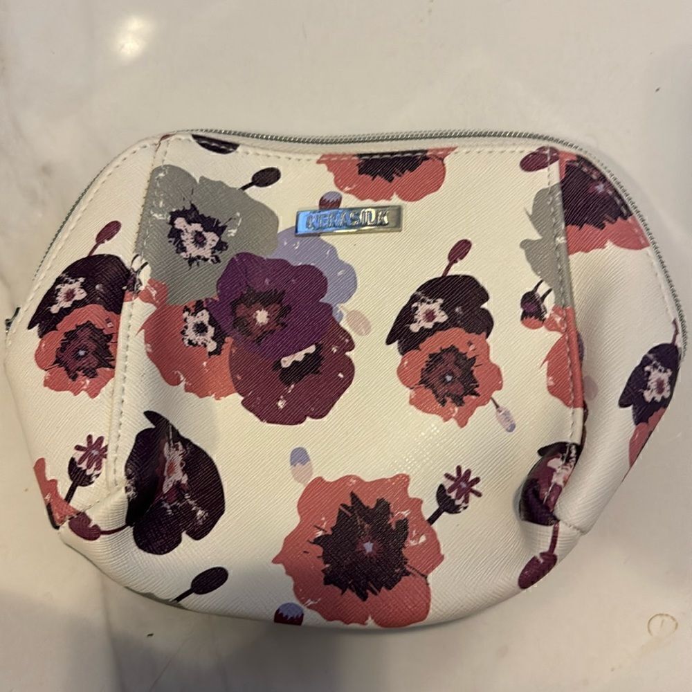 Kerasilk floral cosmetic bag #8 - Picture 2 of 4